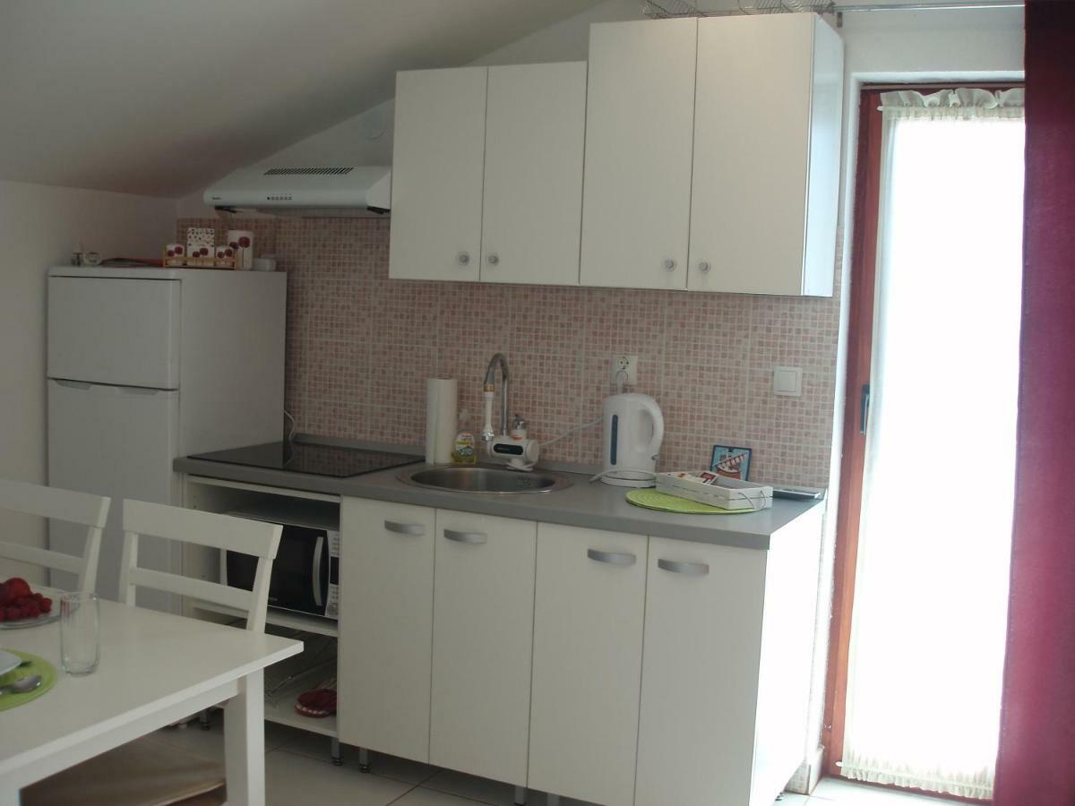 Appartement "Mea Culpa" à Karlobag Extérieur photo