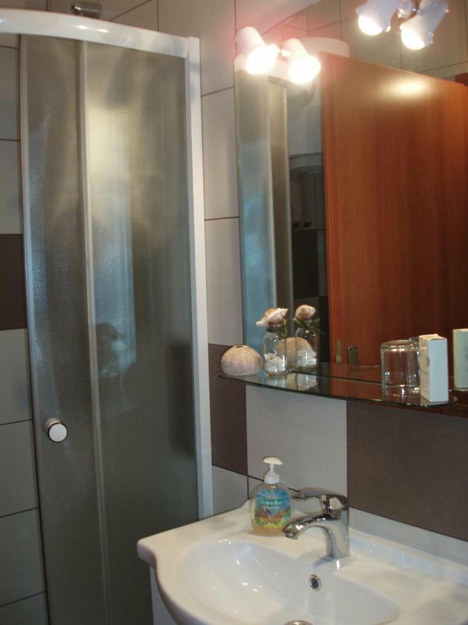Appartement "Mea Culpa" à Karlobag Extérieur photo